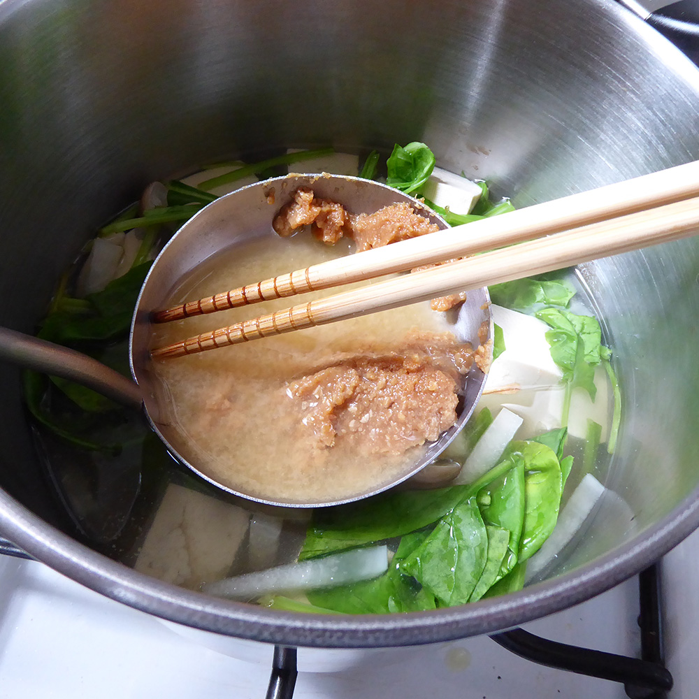 dissolving miso in the pot
